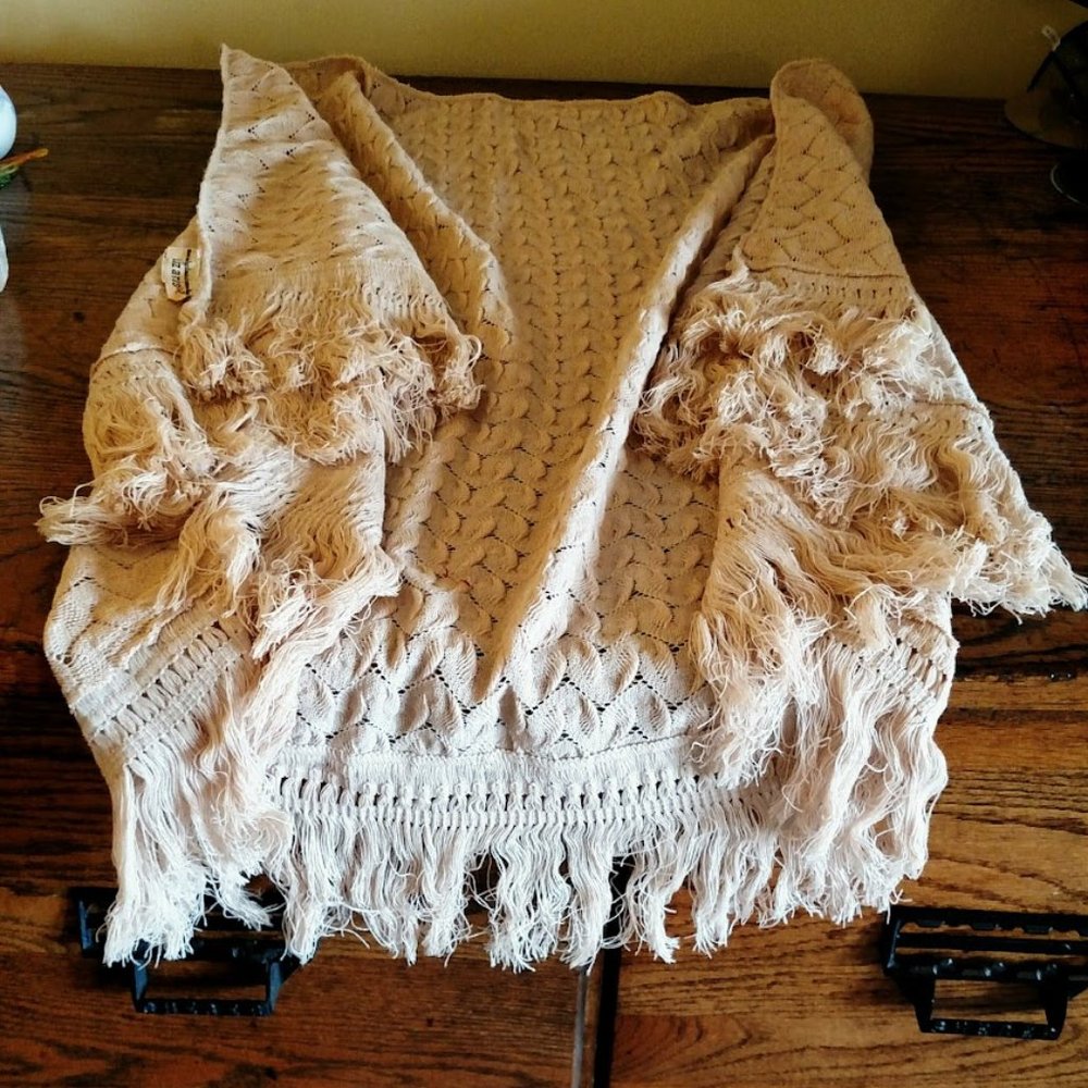 Vintage or Antique knitted Shawl Made in England for Lazarus